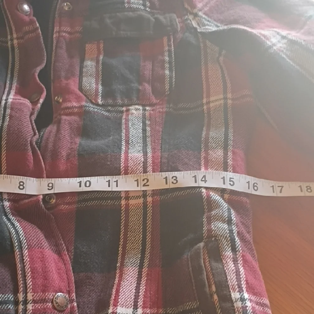 Dickies Red and Black Checkered Chore Coat Style Jacket. Size Small. - Picture 9 of 11